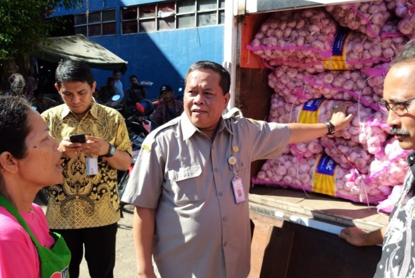 Stok bawang putih