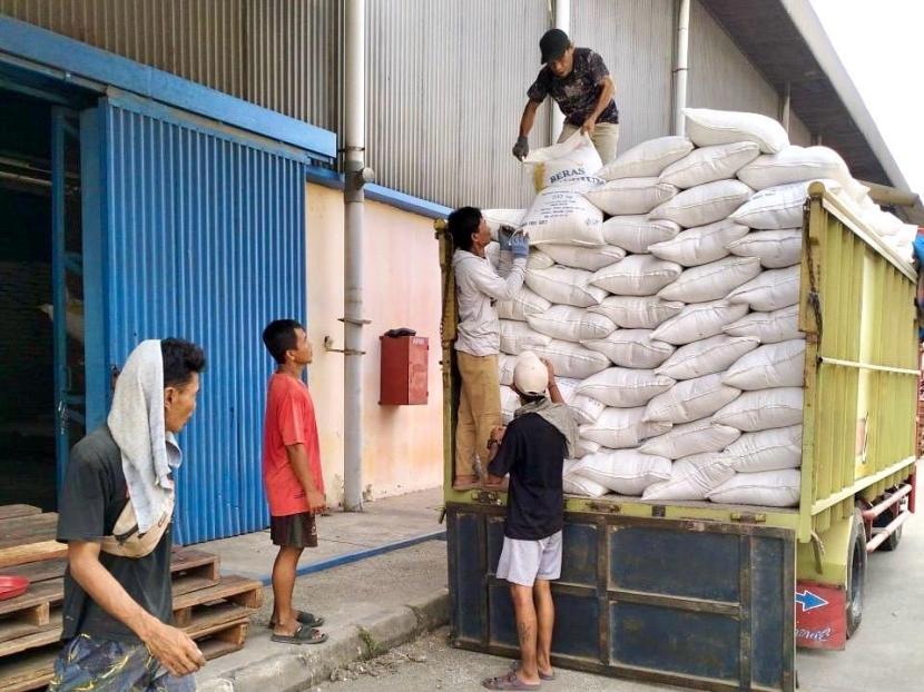 Stok beras di Gudang Penyimpanan Bulog Jabar