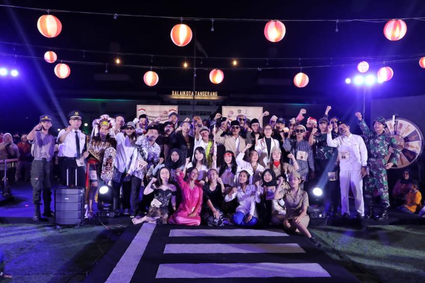 Street Fashion Week bertemakan Cosplay Pahlawan Terbaik #Berani Berbakat dengan menggandeng para alumni Citayam Fashion Week (CFW) di Tangerang. 