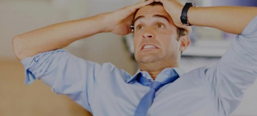 Burnout seringkali menjadi masalah bagi karyawan saat melakukan rutinitas pekerjaan.