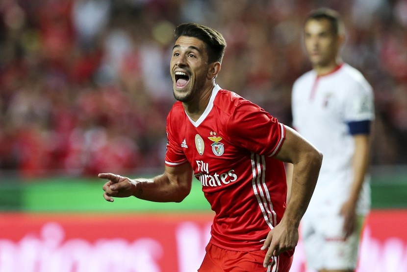 Striker Benfica, Pizzi.