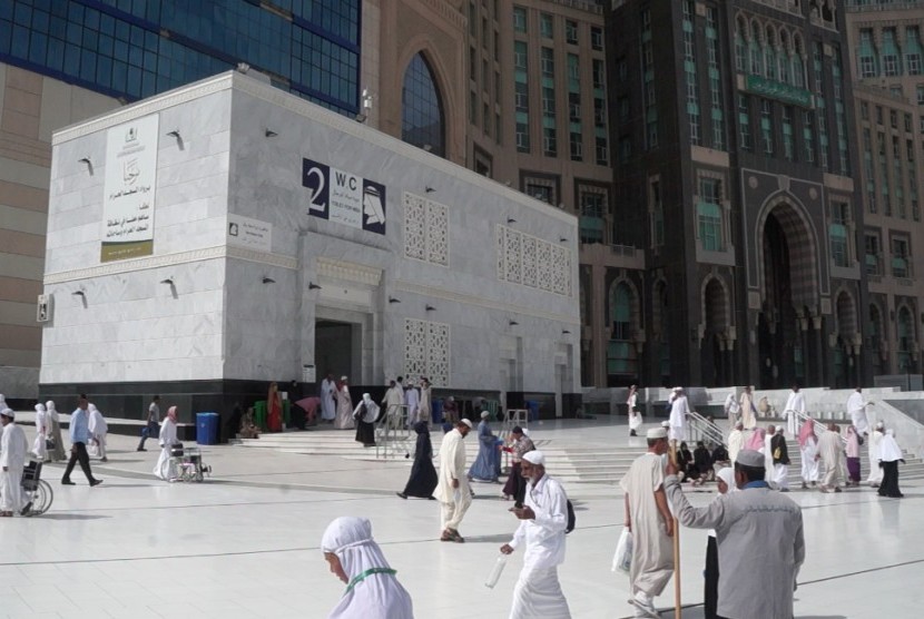 Suasan jamaah Umrah di kawasan Masjidil Haram, Makkah