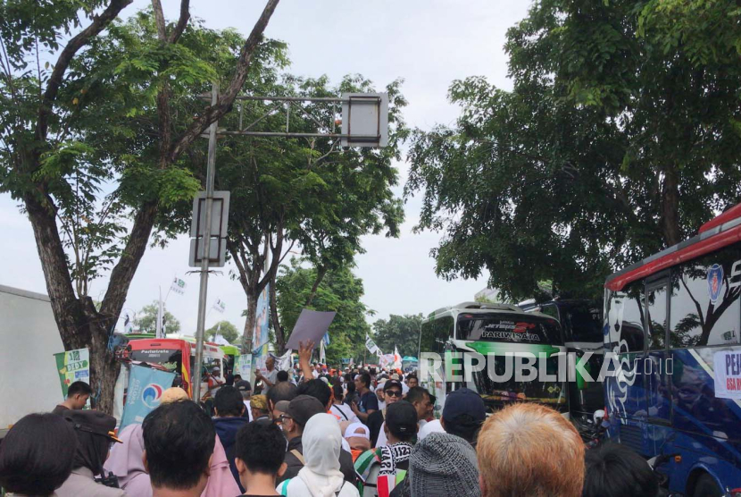 Suasana akses ke JIS dari kawasan Sunter , Jakarta Utara jelang Kumpul Akbar Amin, Sabtu (9/2/2024) 