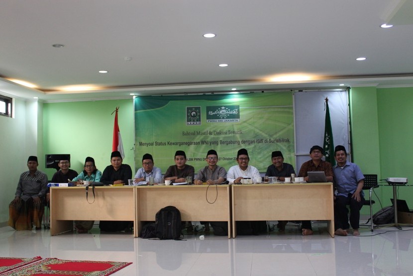 Suasana bahtsul masail dan diskusi yang diadakan oleh PWNU DKI Jakarta.