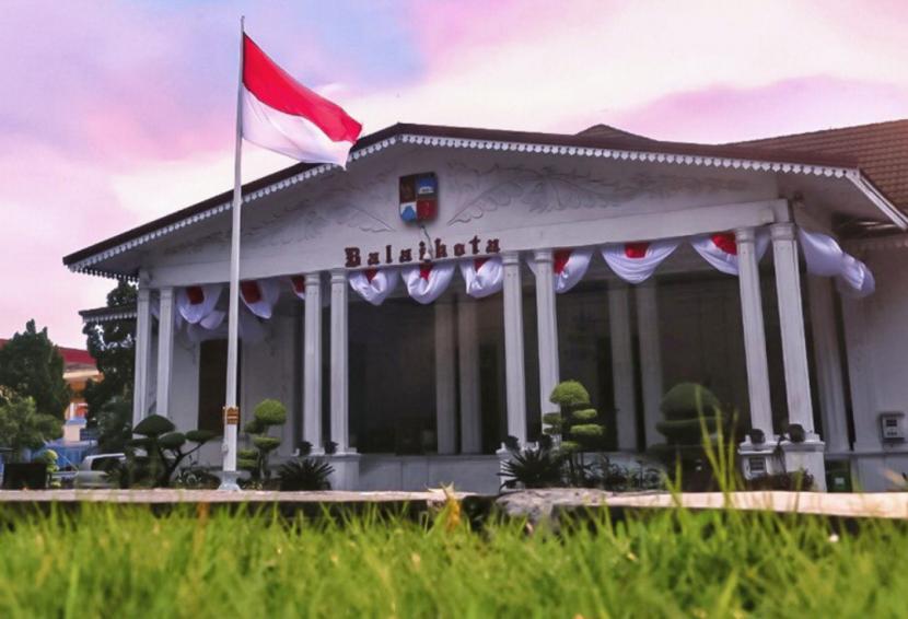 Suasana Balai Kota Bogor dilihat dari depan.