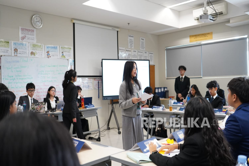 Suasana belajar menjadi diplomat.