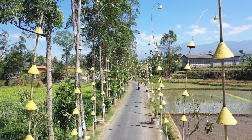 Suasana desa wisata di Desa Sulaksana, Kecamatan Samarang, Kabupaten Garut. Kemenparekraf mencatat terdapat 20 desa yang berpotensi menjadi desa wisata di Garut.