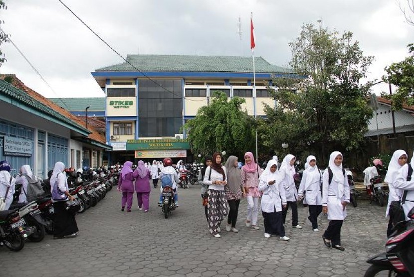 Suasana di kampus UNISA Yogyakarta.