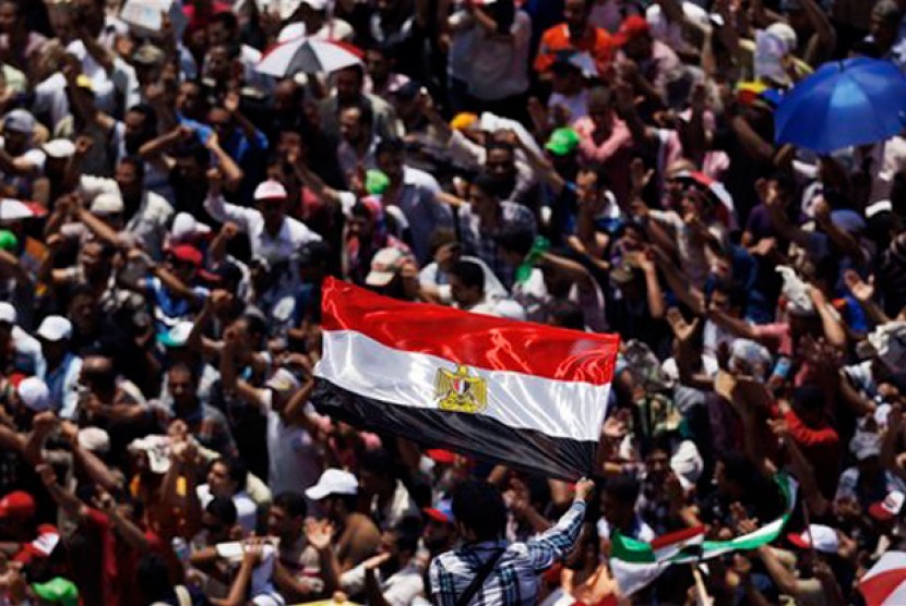 Suasana di Lapangan Bundaran Tahrir, Mesir, Ahad (25/6)