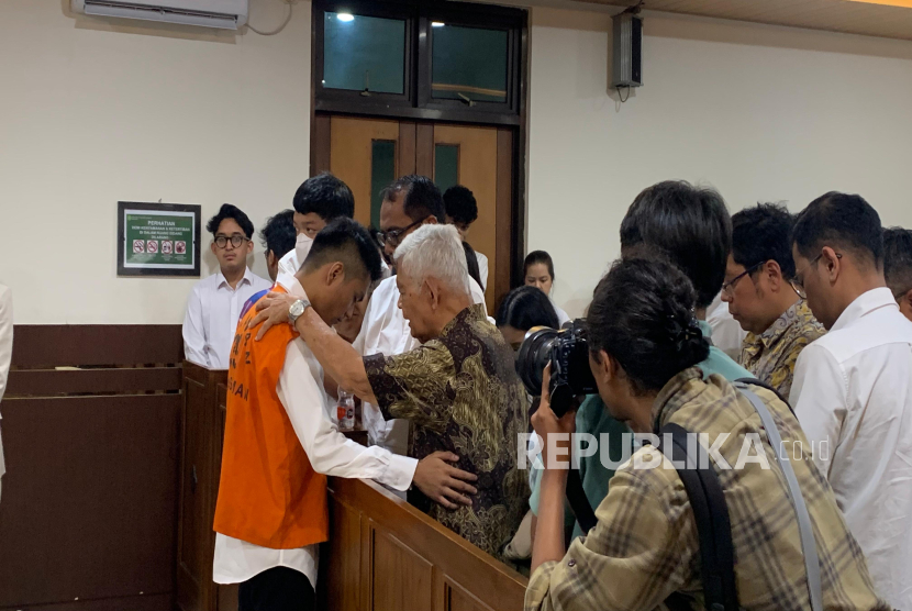 Kasus BMW Maut di Sleman, Hakim Jatuhkan Vonis 1 Tahun 2 Bulan untuk Christiano Tarigan