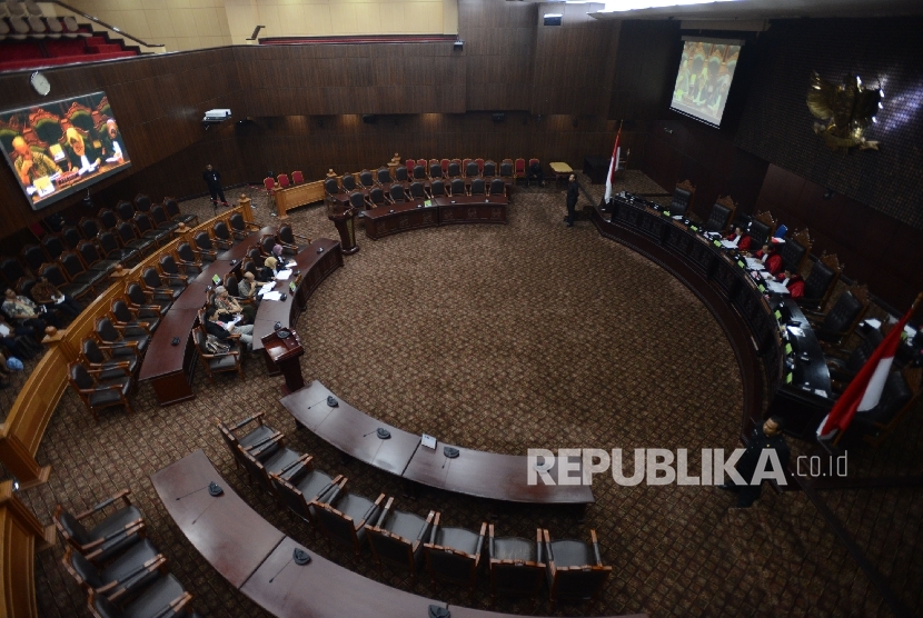 Suasana di ruang sidang Mahkamah Konstitusi (MK).