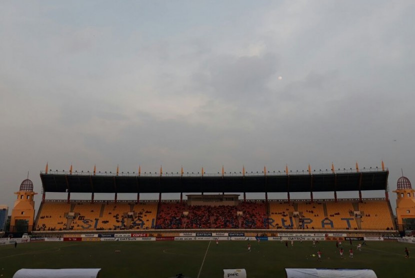 Suasana di Stadion Si Jalak Harupat, Soreng, Kabupaten Bandung, Sabtu (5/8) jelang kick off Persib Bandung vs PS TNI.