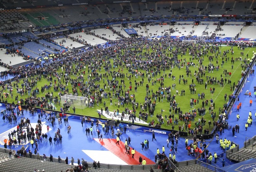 Suasana di Stadion stade de France sesaat serangan teror di Paris