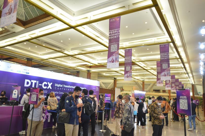 Suasana Digital Transformation Indonesia Conference and Expo 2022 di JCC, Jakarta.