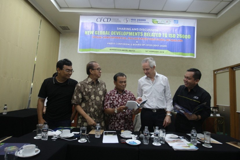Suasana diskusi yang mengangkat tentang ISO 26000 yang digelar oleh CFCD di Jakarta, Sabtu (10/2).