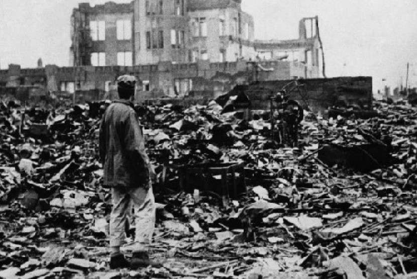 Suasana Hiroshima yang hancur lebur setelah dibom atom Amerika 