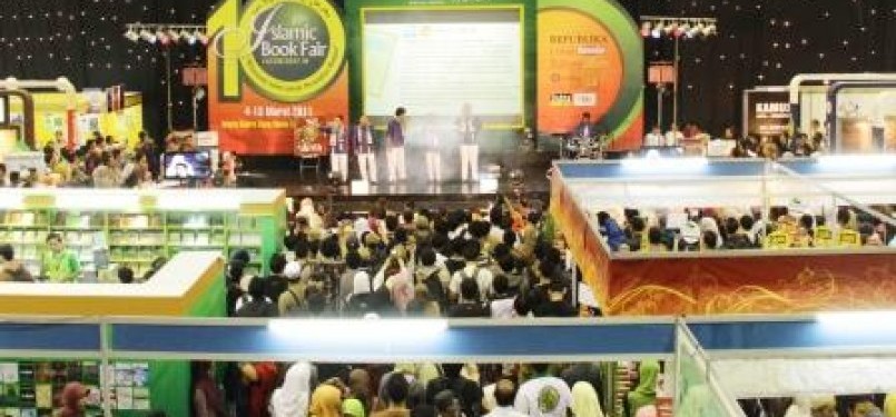 Suasana Islamic Book Fair.