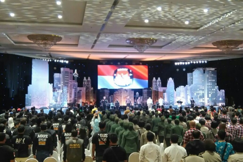 Suasana jelang debat resmi Pilkada DKI di Hotel Bidakara, Jakarta, Jumat (13/1).