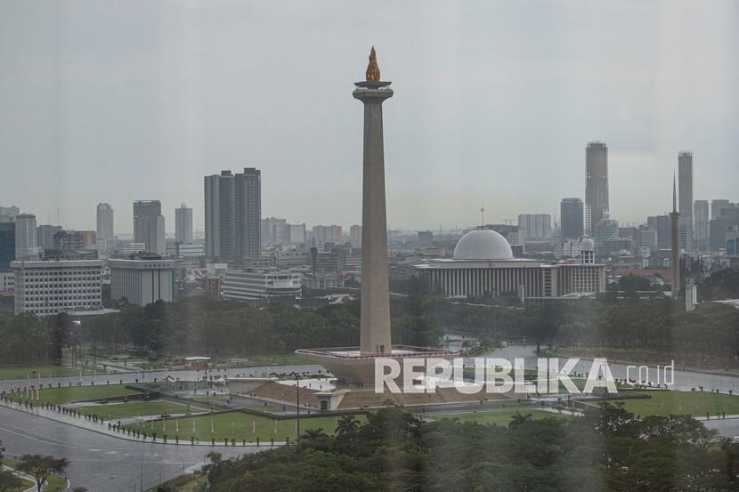 Suasana kawasan Monumen Nasional (Monas), Jakarta Pusat.
