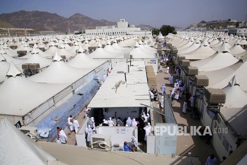 Suasana kota tenda Mina tempat jamaah haji melaksanakan ibadah Tarwiyah sebelum menuju Padang Arafah, Makkah, Arab Saudi. 3.855 Jamaah Haji Terdaftar Ikut Tarwiyah