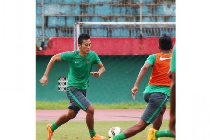 Suasana latihan timnas U-23 di Stadion Gelora Delta, Sidoarjo, Jawa Timur, Senin (2/2).