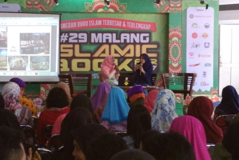 Suasana Malang Islamic Book Fair 2017.
