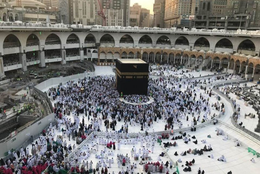 Suasana Masjidil Haram Senin 11 Desember 2017.