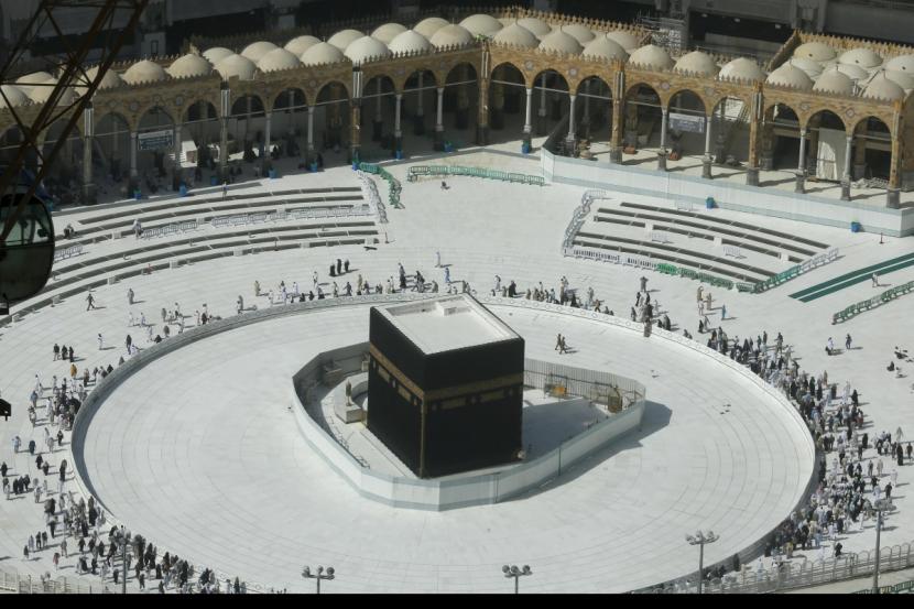Arab Saudi Saring Permintaan Haji dari 160 Negara. Masjidil Haram