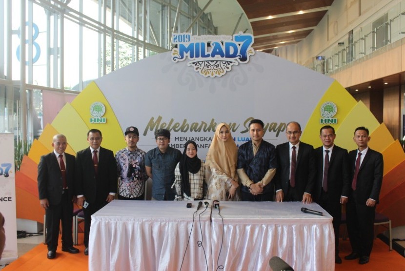 Suasana milad ke-7 Halal Network International (HNI).