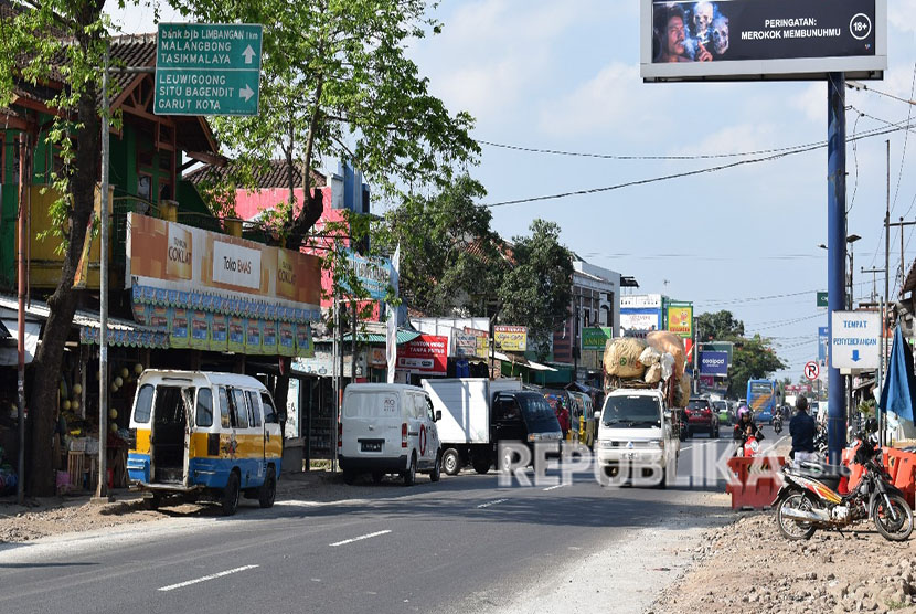 Suasana Pasae Limbangan, Garut. Pasar ini menjadi salah satu titik yang kerap mengalami kemacetan saat arus mudik Lebaran. 