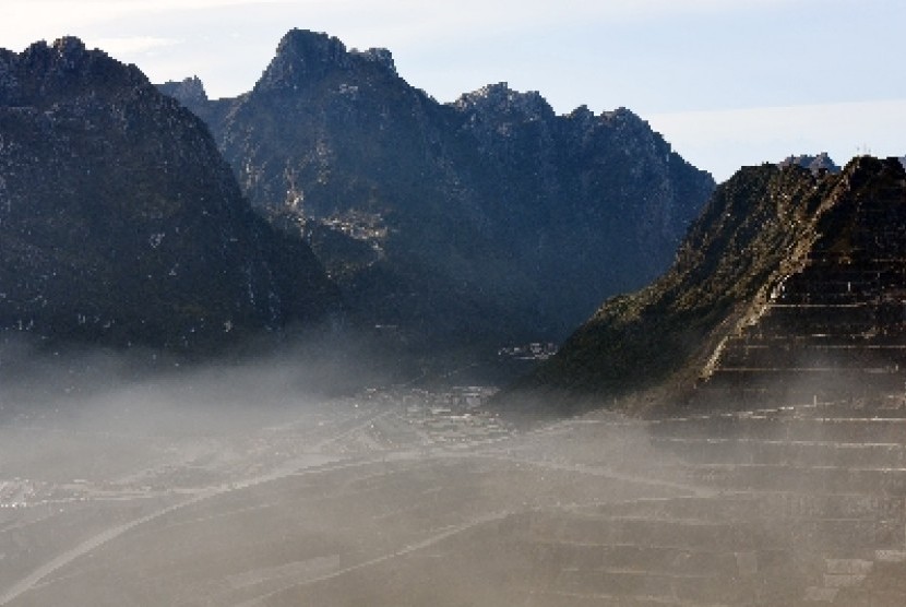 Suasana pemandangan Grasberg Mine milik PT. Freeport Indonesia.