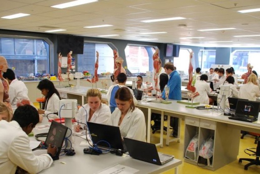 Suasana perkuliahan untuk mahasiswa sains di University of Tasmania, Australia.