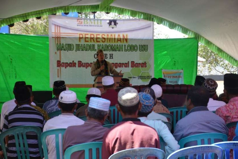 Suasana persemian Masjid Jihadul Karomah di Manggarai Barat, NTT.