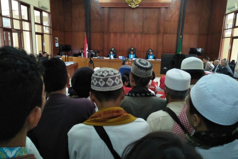 Suasana persidangan gugatan pembubaran ormas Hizbut Tahrir Indonesia (HTI) di Pengadilan Tata Usaha Negara, Jakarta