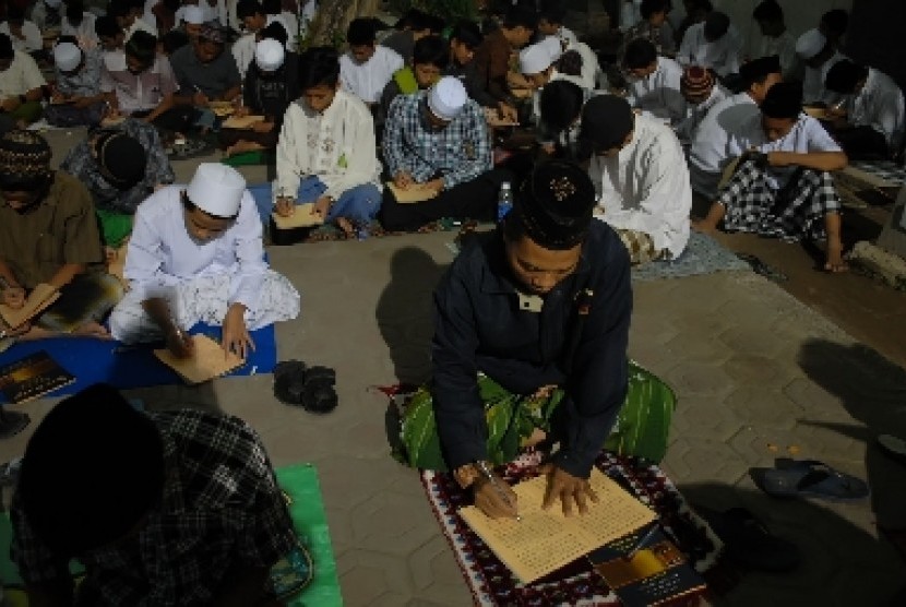 Suasana Pesantren Ramadhan (ilustrasi).