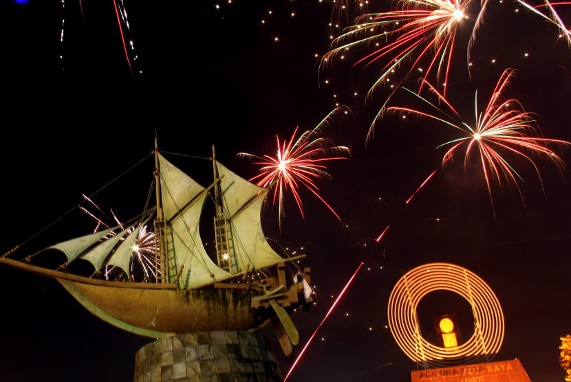 Kabupaten Bekasi larang perayaan tahun baru di sejumlah simpul keramaian (Foto: ilustrasi malam perayaan tahun baru)