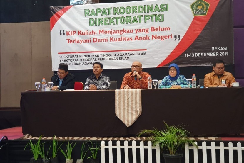 Suasana Rapat Koordinasi Direktorat Pendidikan Tinggi Keagamaan Islam (PTKI),  di Bekasi, Rabu (11/12).