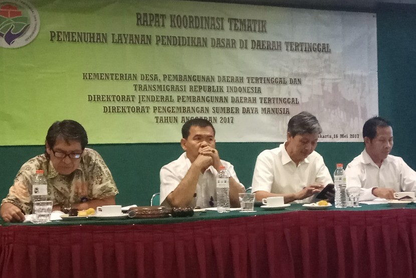 Suasana Rapat Koordinasi Tematik Pemenuhan Layanan Pendidikan Dasar di Daerah Tertinggal Kemendes PDT, Selasa (16/5).