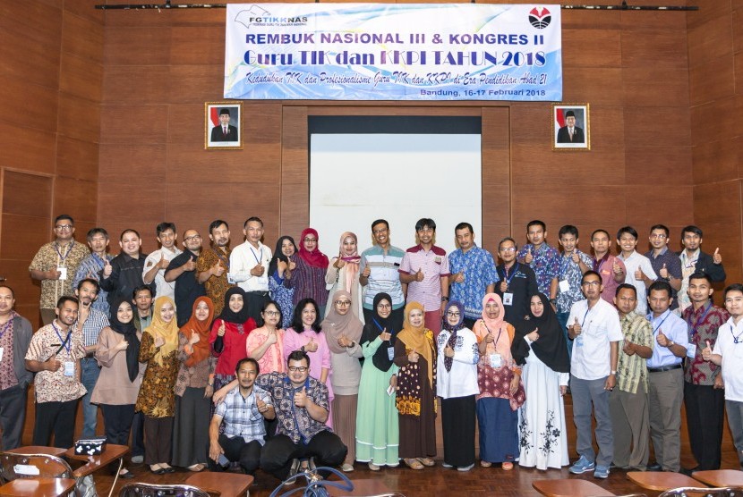 Suasana Rembuk Nasional III dan Kongres II Guru TIK.  