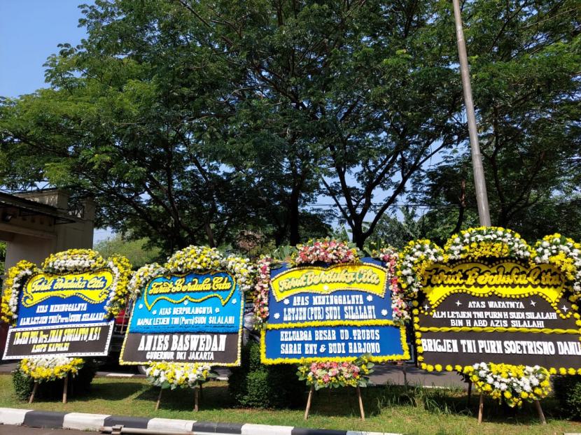 Suasana rumah duka Mensesneg era SBY, Sudi Silalahi, Selasa (26/10).
