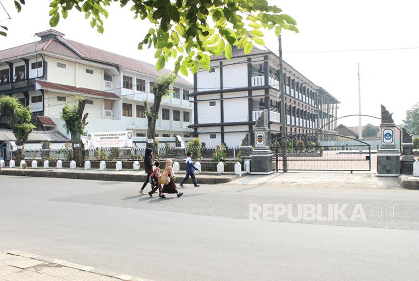 Purwakarta dorong penerapan pendidikan berbasis lingkungan. Foto suasana sekolah Purwakarta, (ilustrasi).