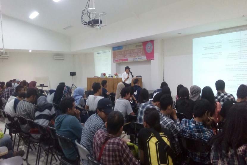 Suasana seminar advertising yang diadakan oleh AKOM BSI Jakarta, Kamis (14/4).