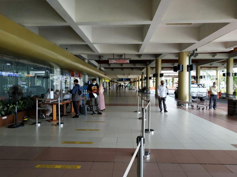 Suasana sepi di Bandara Internasional Minangkabau (BIM) 