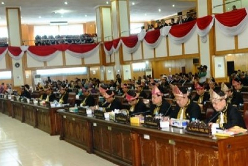 Suasana sidang di kantor DPRD Sumatera Selatan, Palembang.