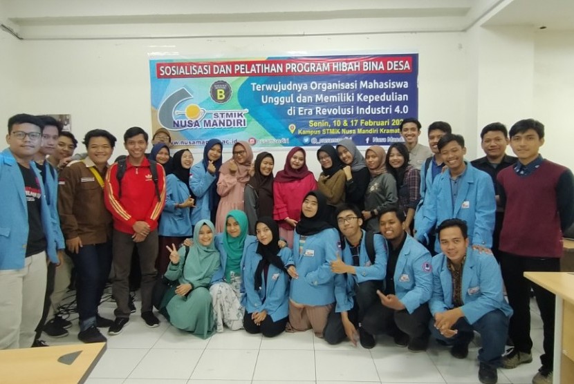 Suasana sosialisasi Program Hibah Bina Desa (PHBD) yang berlangsung di STMIK Nusa Mandiri Kampus Kramat 18, Jl. Kramat Raya No.18, Senen, Jakarta Pusat,  Senin (10/2).