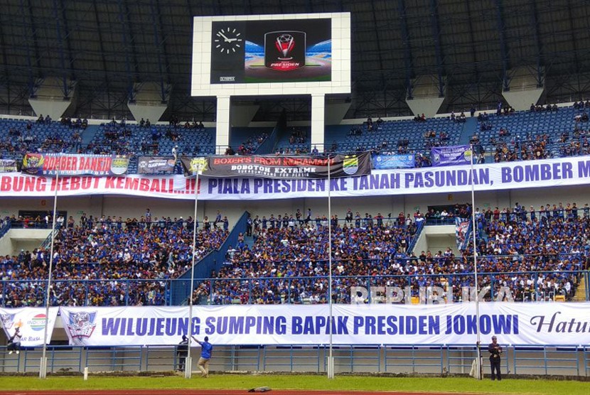 Suasana Stadion GBLA menjelang kickoff Piala Presiden antara Persib vs Sriwijaya FC