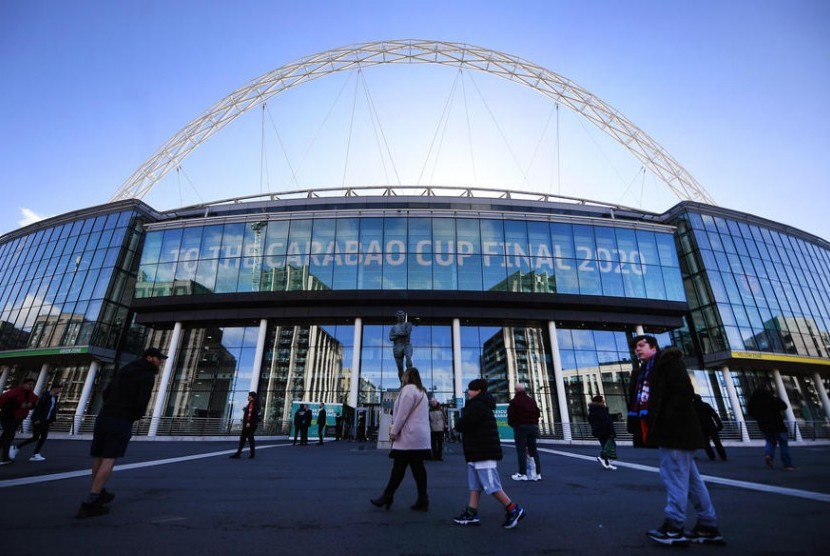 Suasana stadion Wembley jelang Man City Vs Aston Villa di Final Piala Liga Inggris.