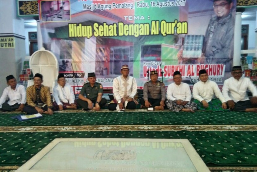 Suasana tabligh akbar yang digelar oleh RSI Pemalang di Masjid Agung Pemalang.