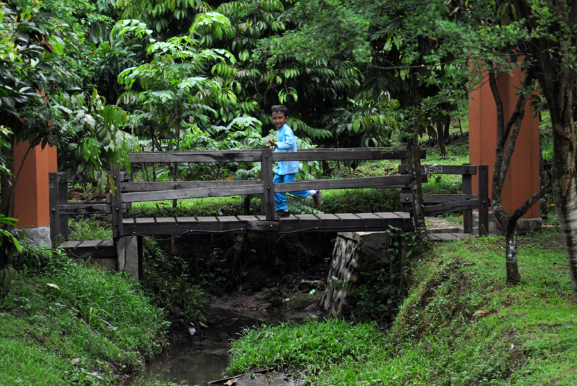 Suasana Taman Lembah Gurame yang berada di tengah Kota Depok, Jawa Barat