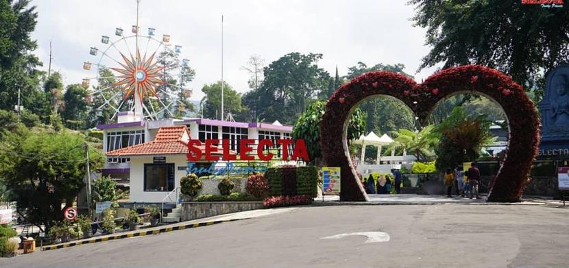 Suasana Taman Rekreasi Selecta Kota Batu.(ilustrasi)